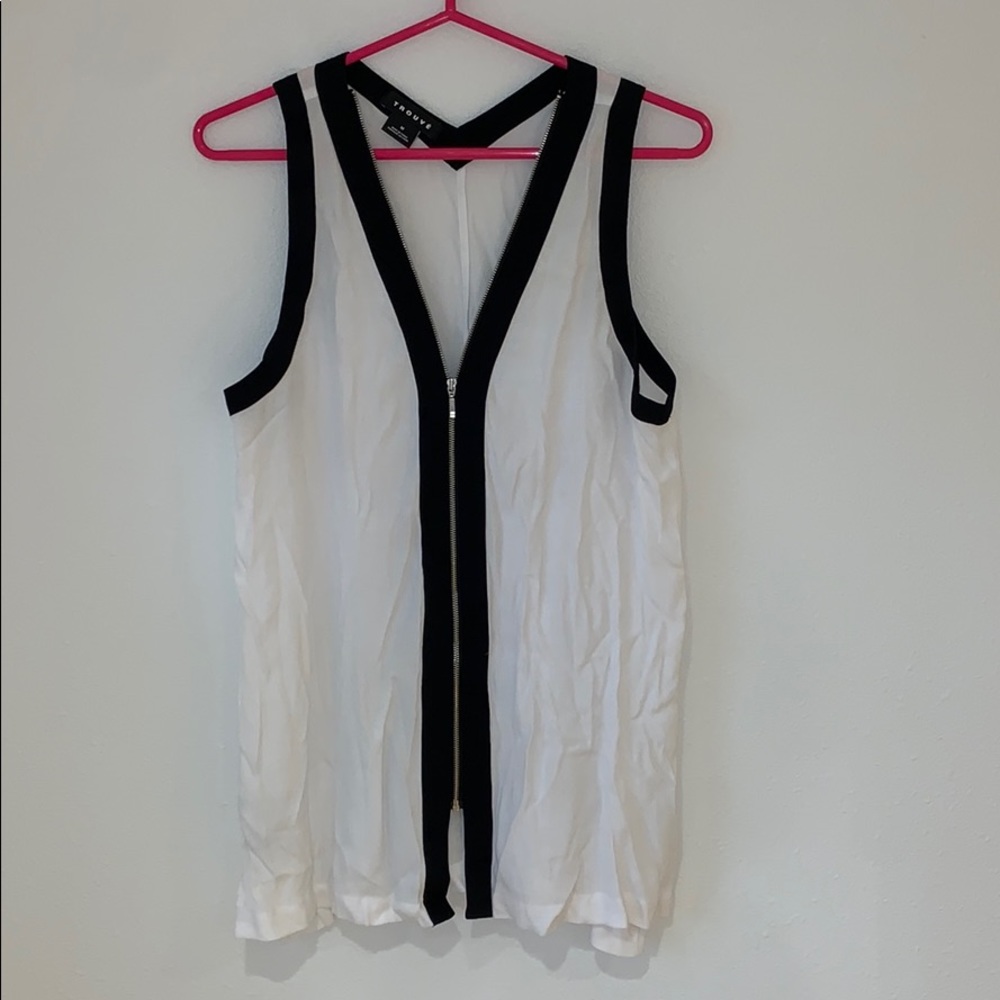 Trouve zipper detail blouse